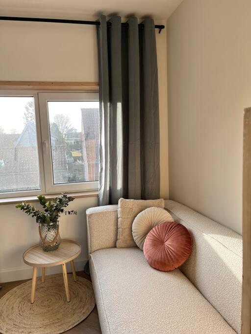Tiny House In Center Aalsmeer I Close To Schiphol & Amsterdam Exterior photo